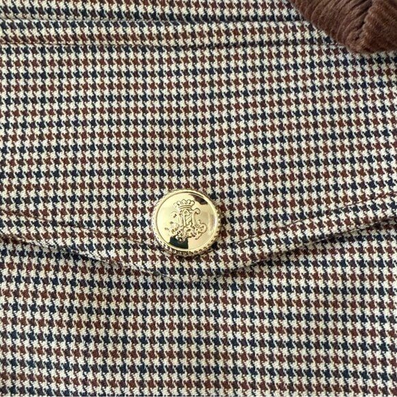 NWT!  Classic English Quilted Plaid Barn Jacket - Picture 16 of 16